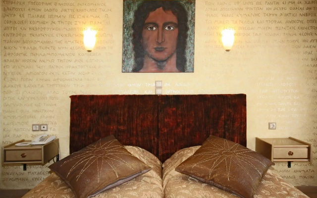 Nefeli Hotel