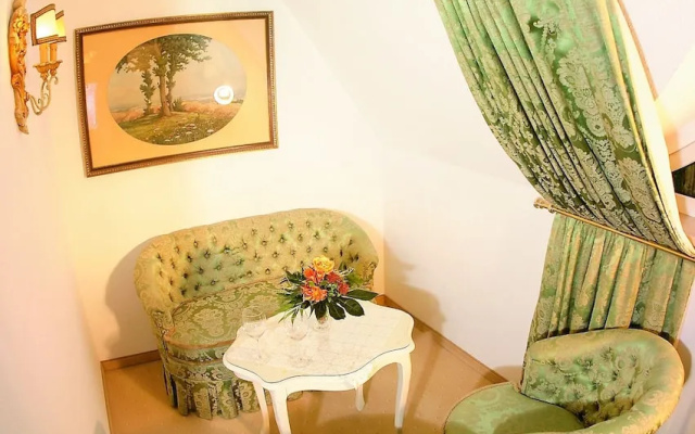 Hotel Bonnschloessl
