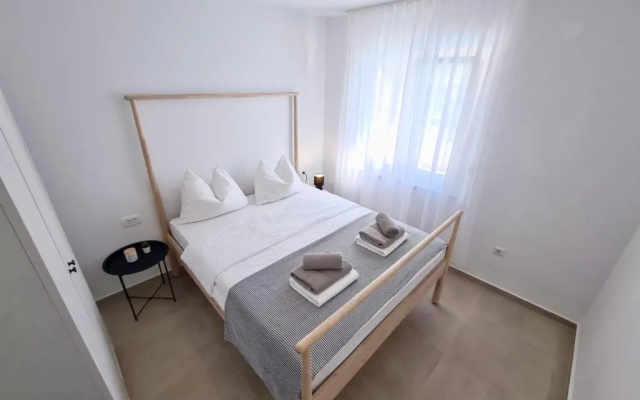 Apartments Maja