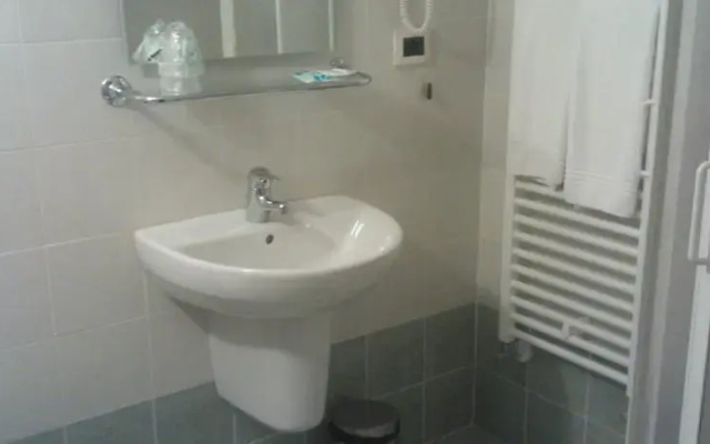Petit Meuble