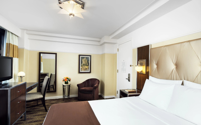 Отель The New Yorker Hotel by Lotte Hotels