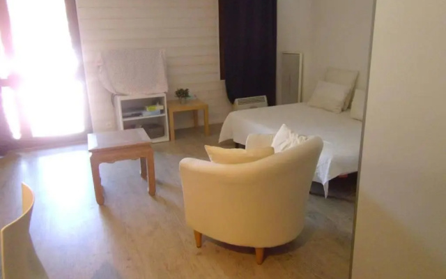 Appartement Risoul, 1 pièce, 4 personnes - FR-1-330-237