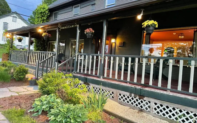 Smugglers Notch Inn
