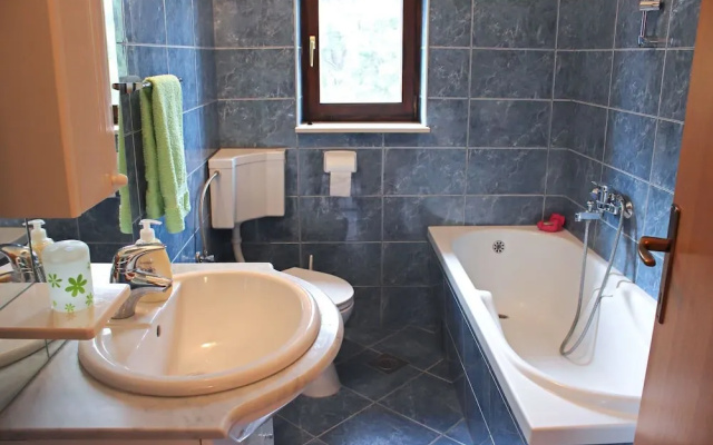 Apartments Pezzi / Two Bedrooms A1 Gajo