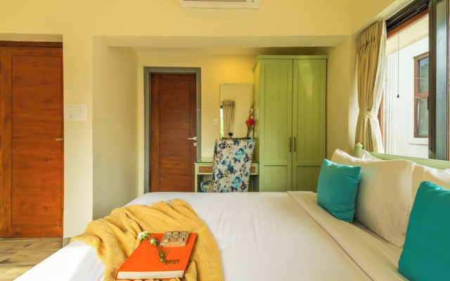 ELIVAAS Azalea 3 BHK with Pvt Pool