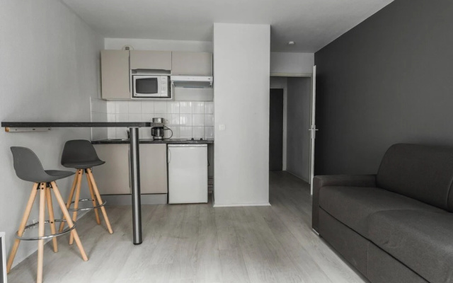Splendid Studio Near the Wood of Vincennes