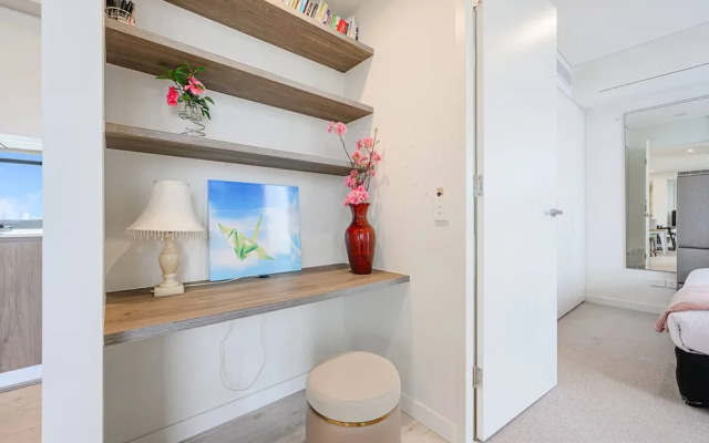 Metawisebnb Executive 2-bedroom Stadium View Apartment W Parking