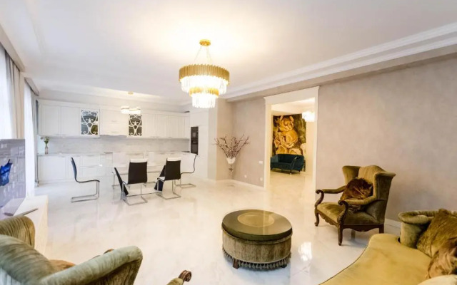 Rustaveli Residence1