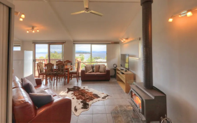 Discover Bruny Island Holiday Accommodation