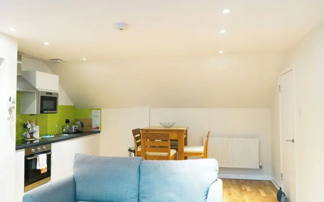 JOIVY Adorable Flat Near Fountain Park W/ Parking