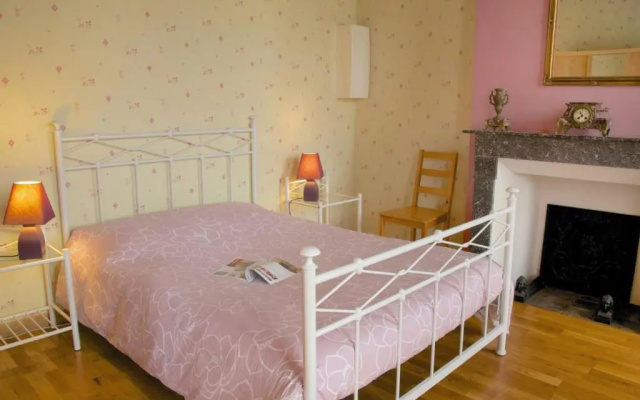 Gîte Bucey-en-Othe, 3 pièces, 4 personnes - FR-1-543-8