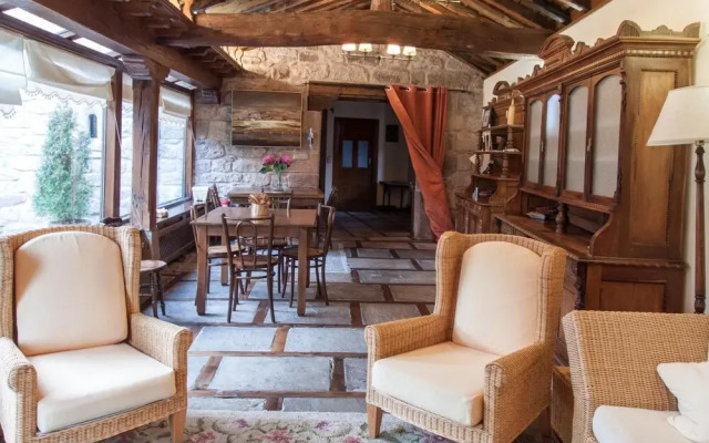 Rusticae Casona de Naveda de Campo