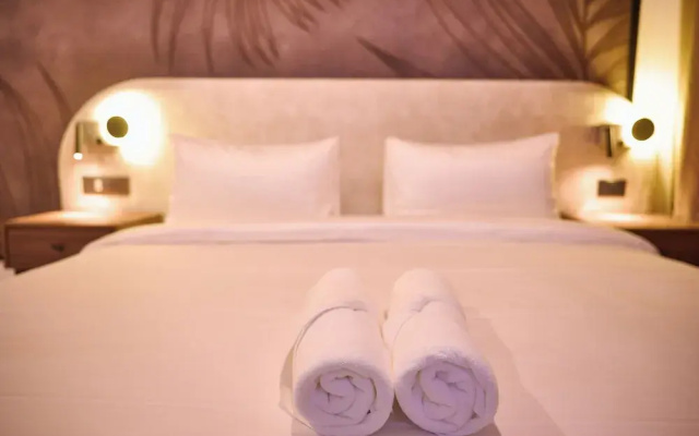 Azusa Hotels and Apartment