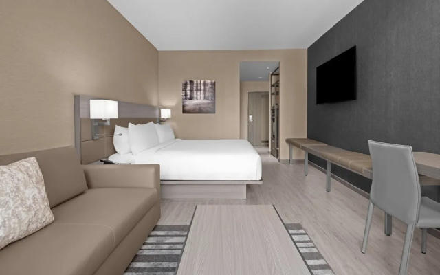 AC Hotel St. Louis Central West End