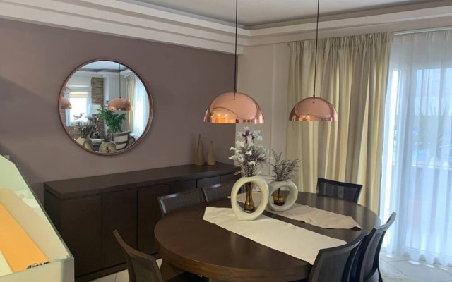 Bright Luxury apt Near Beach and City Center
