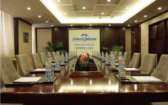 Starway Hotel Shenyang North Station