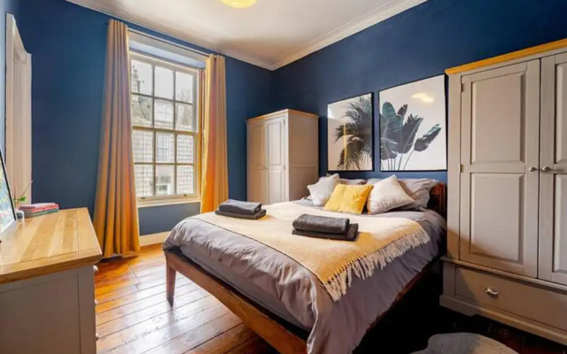 City Centre - 1 Bed - Sleeps 2 - Pet Friendly