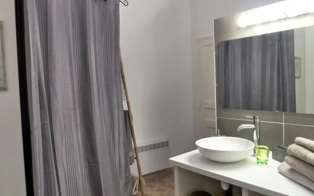 Apartment Rive Gauche