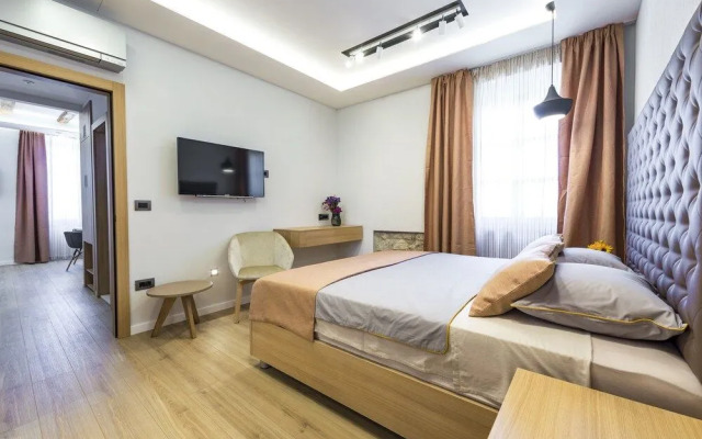 Casa Antika Suites