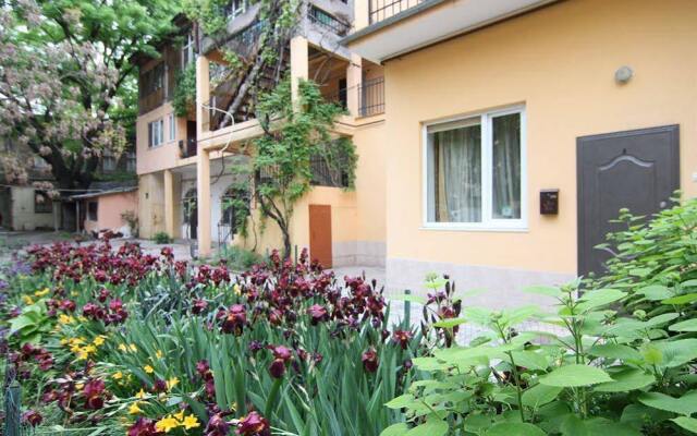 Apart-Hotel on Preobrajenskaya 24 Одесса вид на фасад