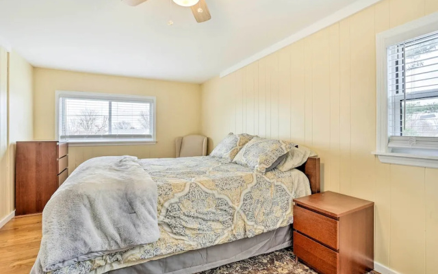 Family Getaway Near Delaware River & Intl Soccer!