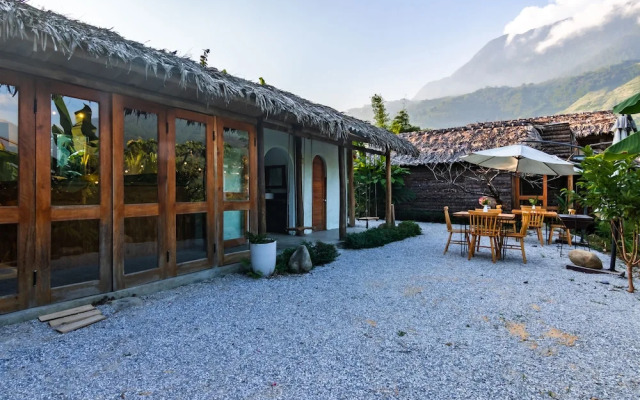 Toce House