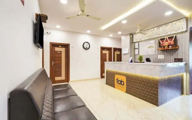FabHotel Royal Grand