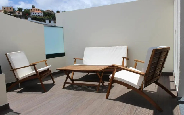 Berna Apartment