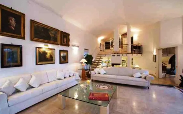 Villa Lux