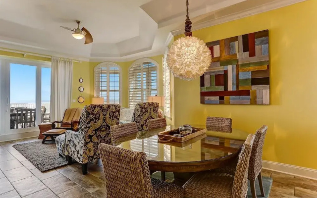 Luxury Condo With Atlantic Ocean View From Private Balcony By Redawning