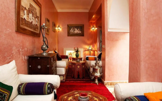 Riad Julia
