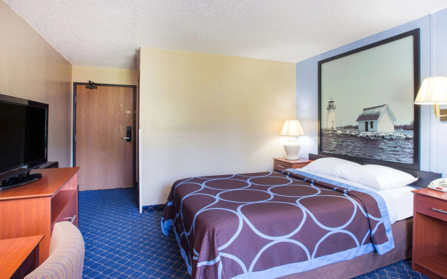 Super 8 by Wyndham Massena NY