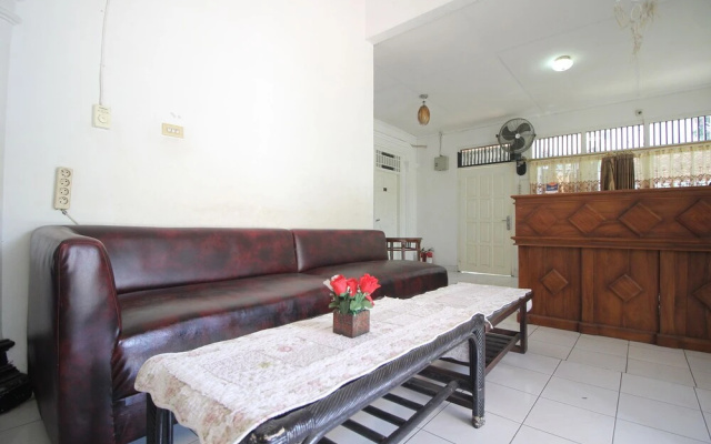 Wisma Zahra by OYO Rooms