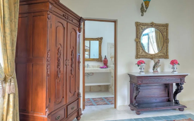 El Palacito Secreto