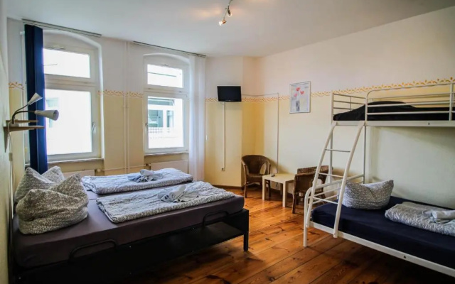 Apartments Kolo 77