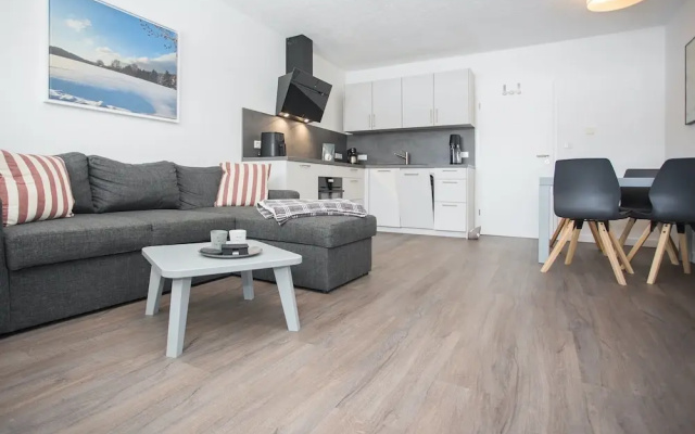 Modernes Studio fur 3 Personen in Zuschen