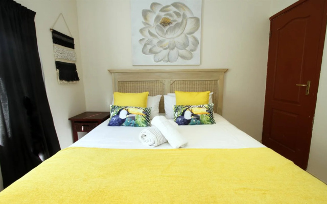 La Dolce Vita Guest House