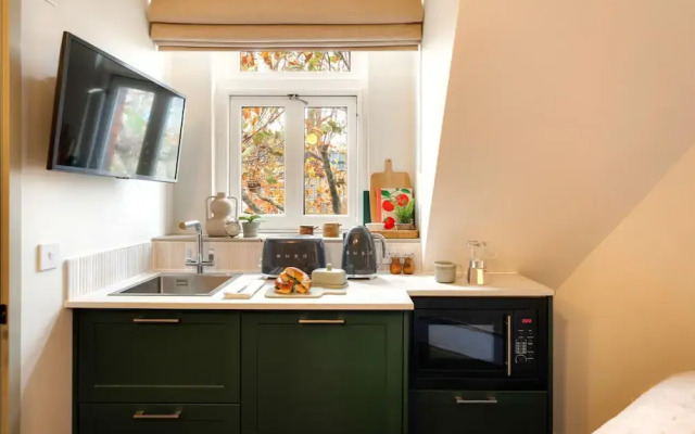Tower Bridge Road Your Apartment