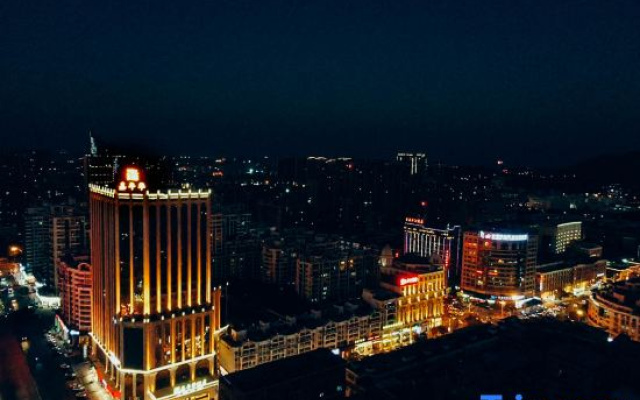 Shishi Carnival Hotel