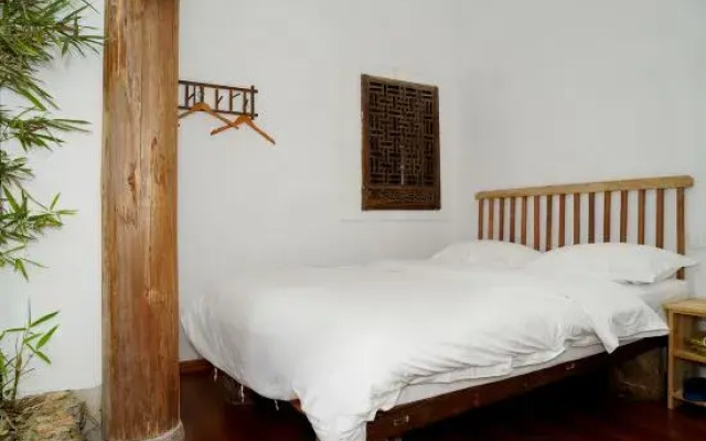 Homestay (China Ceramics City )