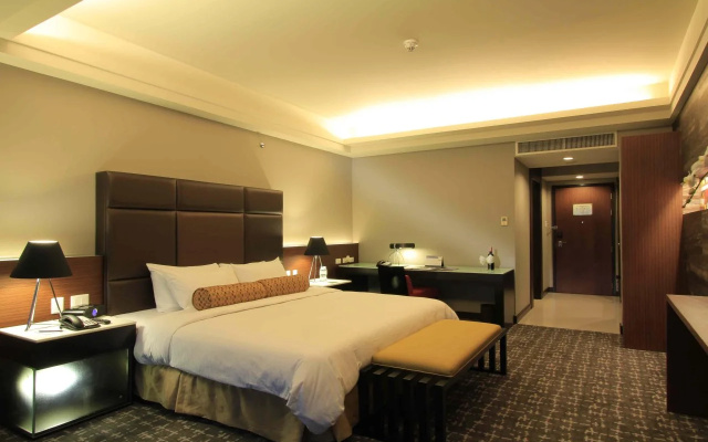 The Bellevue Manila