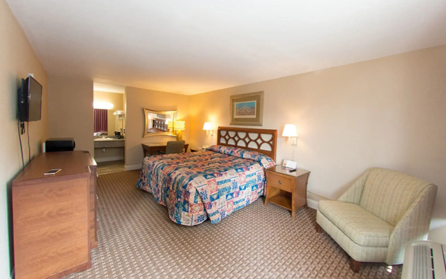 Audubon Inn
