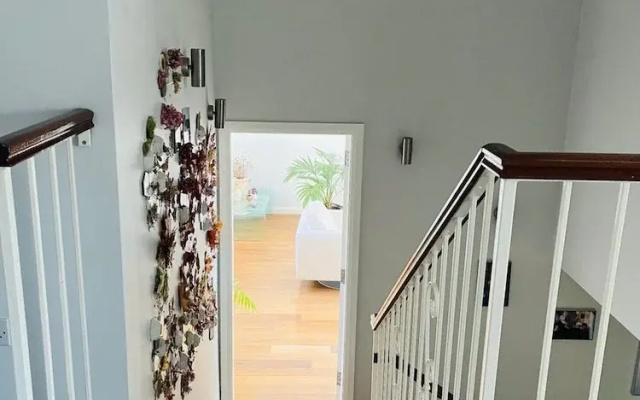 4-bed Seaside Dream House - Sleeps 8 & Parking