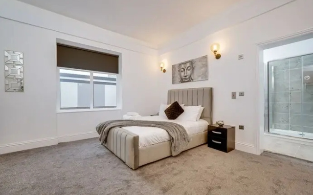 Wakefield Town House Apartments