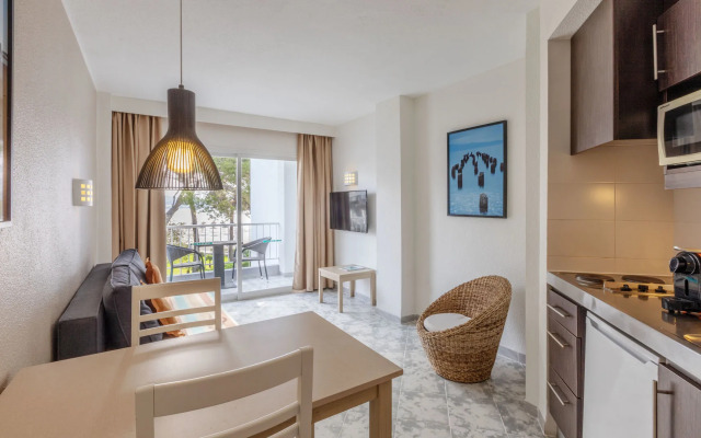 Caprice Playa de Alcudia Apartments
