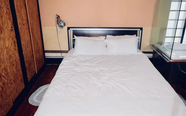 Spacious 1 Bedroom Apartment in Central Business District