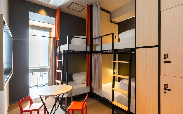 Akabaneholic Hotel