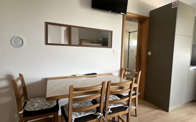 Apartment Lavaran 4 in Vir