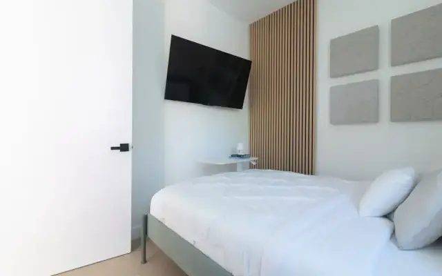 Scandinavian-style 1BR Apartment Built 2024 p80