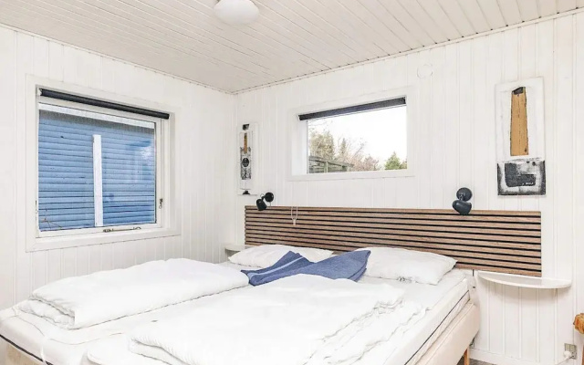 4 Star Holiday Home in Hals